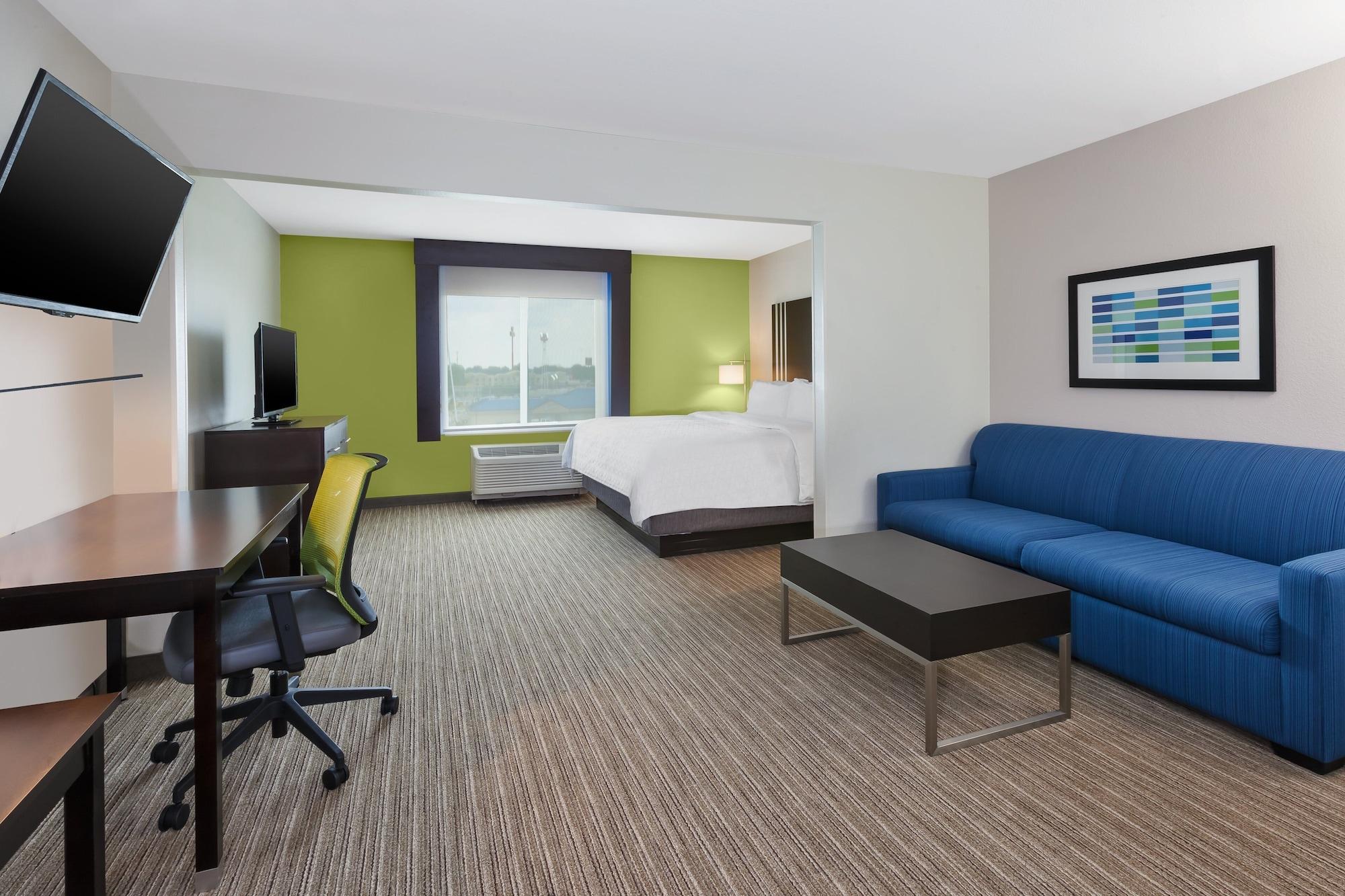 Holiday Inn Express & Suites - Effingham By Ihg Exterior photo